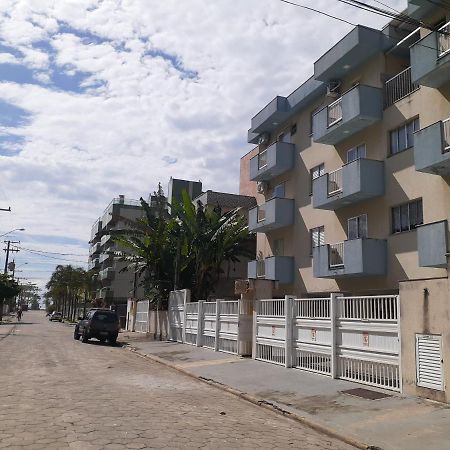 Apartamento 100 Metros Da Praia Grande/Ubatuba/Sp Ngoại thất bức ảnh