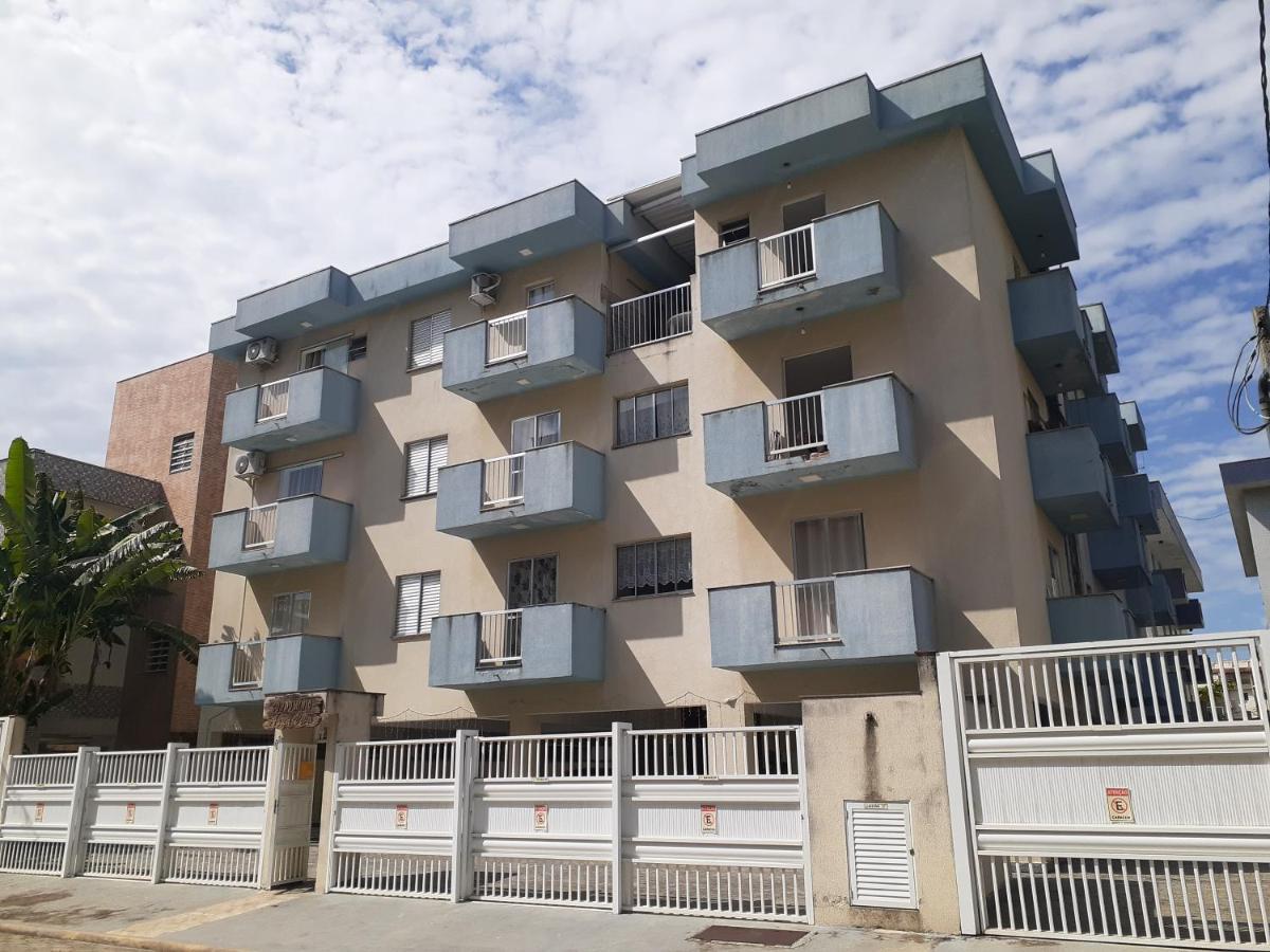 Apartamento 100 Metros Da Praia Grande/Ubatuba/Sp Ngoại thất bức ảnh